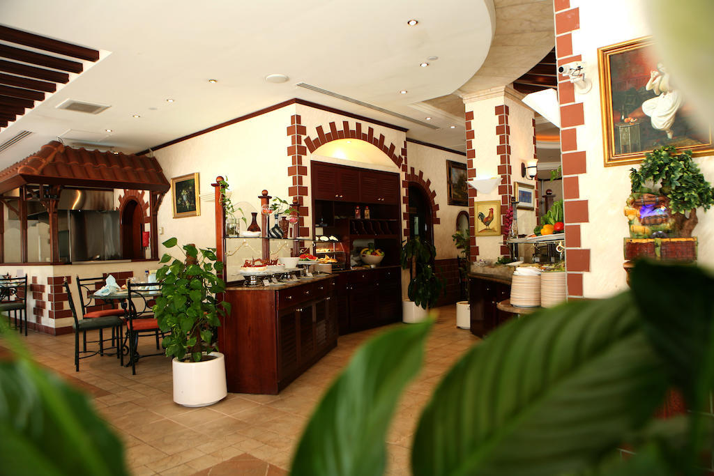 דובאי Khalidia Hotel Apartments מראה חיצוני תמונה