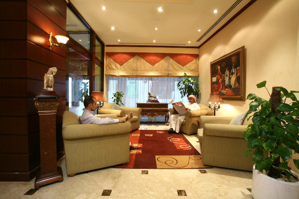 דובאי Khalidia Hotel Apartments מראה חיצוני תמונה