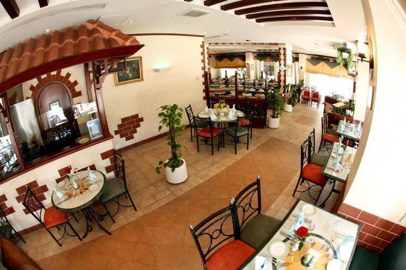 דובאי Khalidia Hotel Apartments מראה חיצוני תמונה