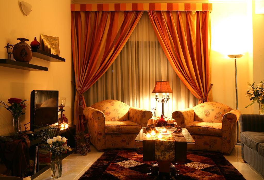 דובאי Khalidia Hotel Apartments מראה חיצוני תמונה