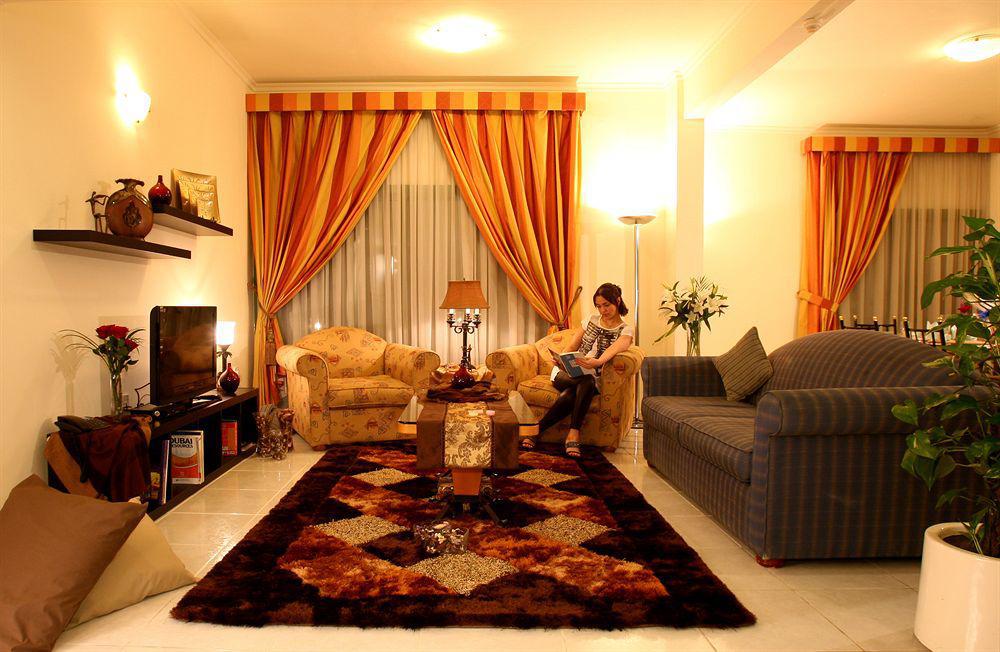 דובאי Khalidia Hotel Apartments מראה חיצוני תמונה